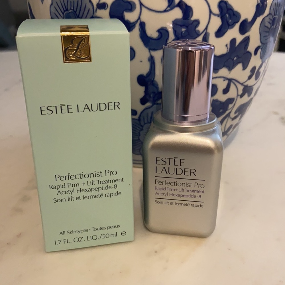 NEW Estée Lauder Perfectionist Pro - Picture 2 of 4